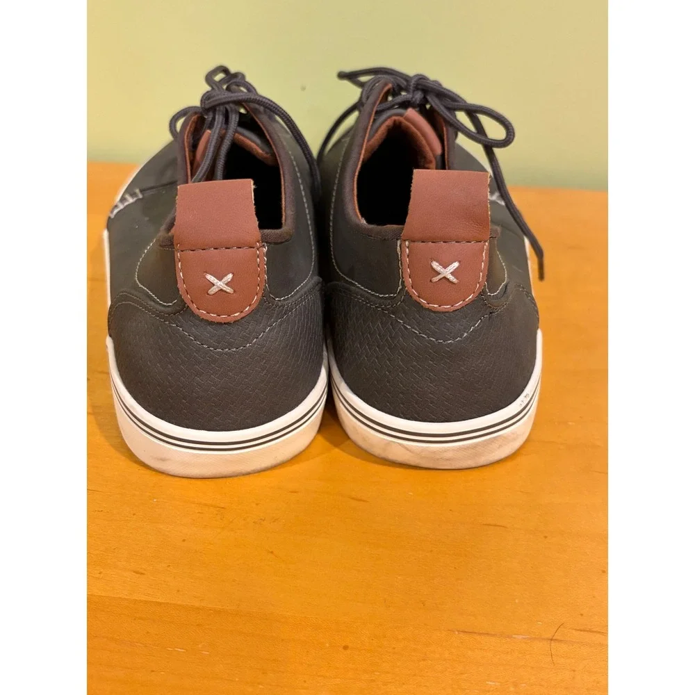 Goodfellow & Co Mens Low Top Sneakers Charcoal Gray EUC Size 11.5